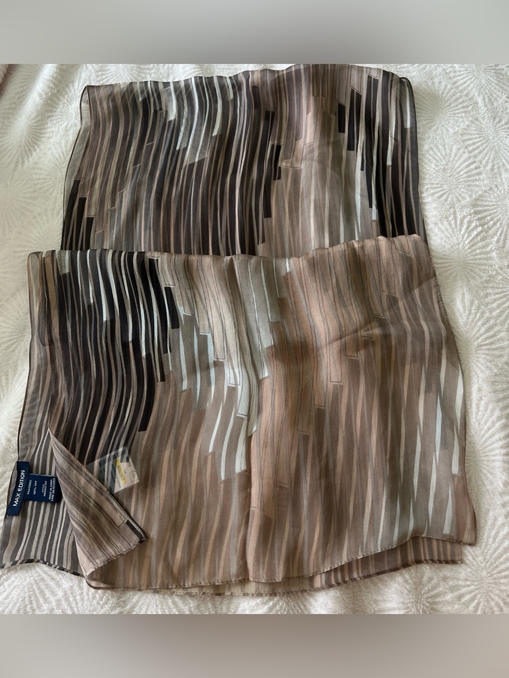 MAX STUDIO 100% SILK Light Brown Patterned Women's Scarf NWT